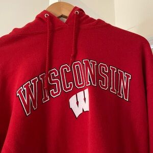 Men’s Wisconsin Hoodie Sweatshirt